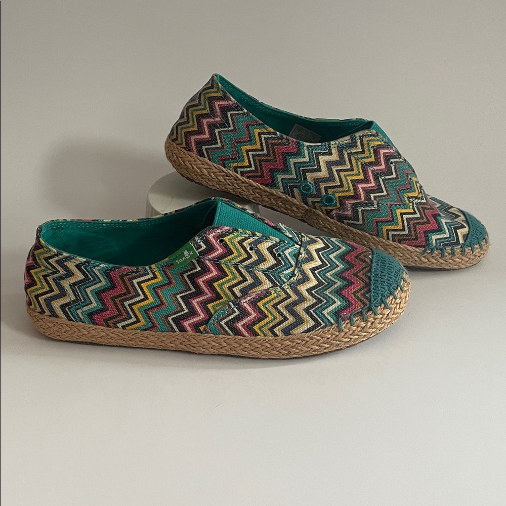 ⭐️NWOT SONUK Ladies Zigzag Slip-On Espadrilles Boho Cottagecore Coastal Size 6